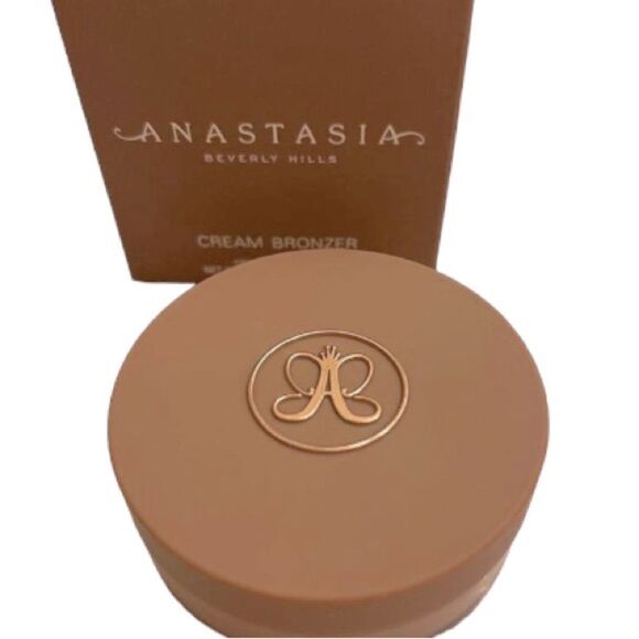Anastasia Beverly Hills Cream Bronzer In Amber - Picture 3 of 3